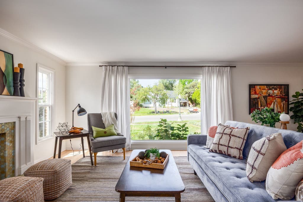 Photo of 2030 E 900 S, Salt Lake City, UT 84108 (MLS # 2179987)