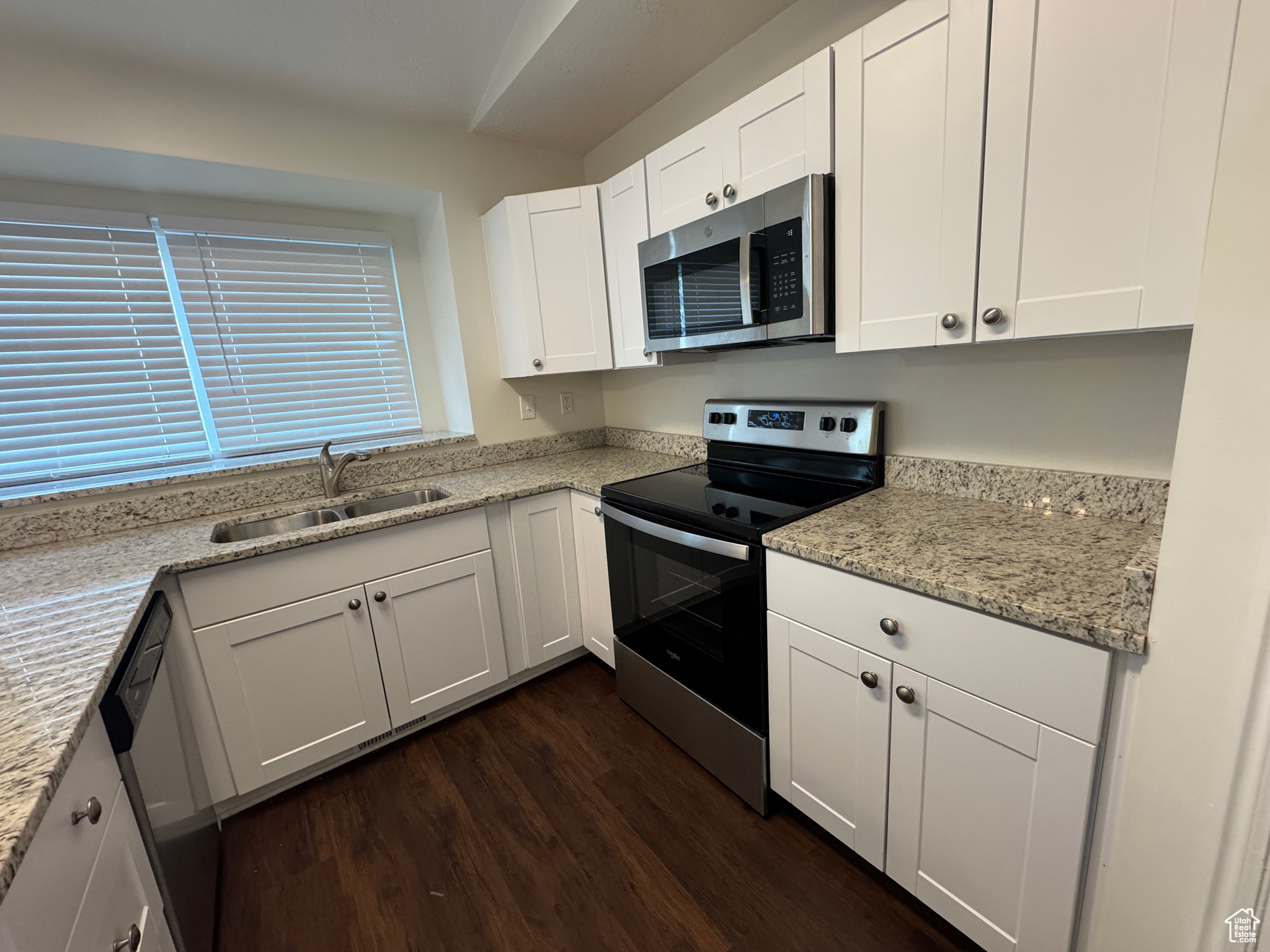 1952 E Sunset Dr, Layton, Utah image 8