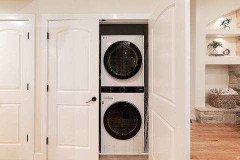 Tiny photo for 1154 E PARKSTONE DR #125, Draper, UT 84020 (MLS # 2133793)