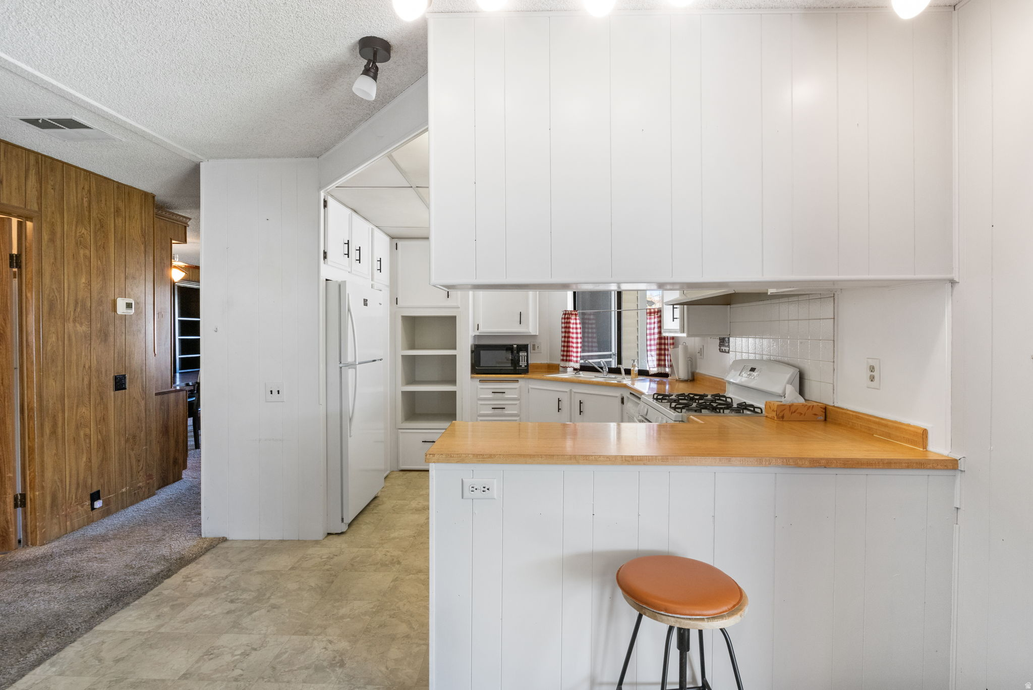 ALTA VIEW ESTATES - Residential