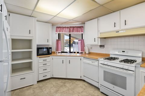 Tiny photo for 27 W EVENING STAR WAY S, Sandy, UT 84070 (MLS # 2120546)