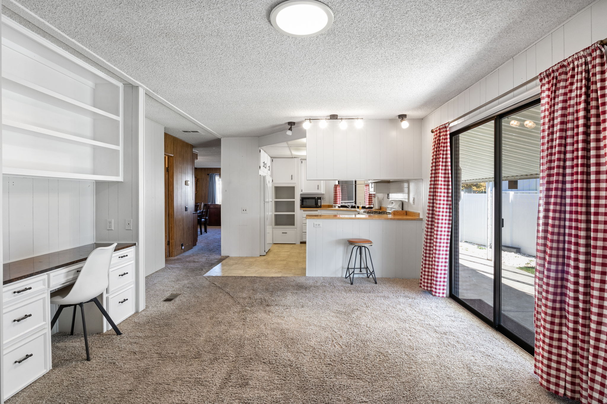 ALTA VIEW ESTATES - Residential