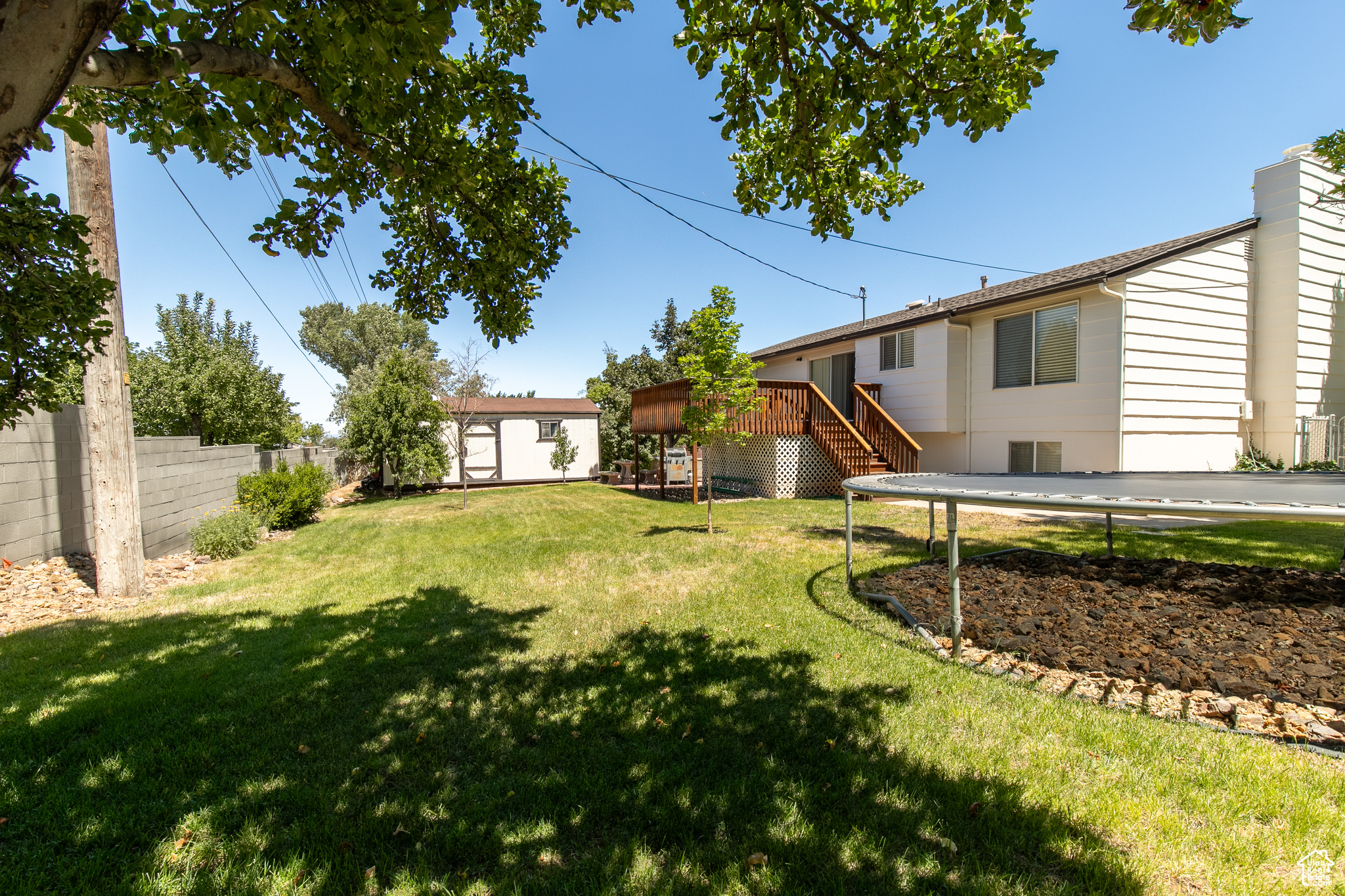 THREE FOUNTAINS - Residential