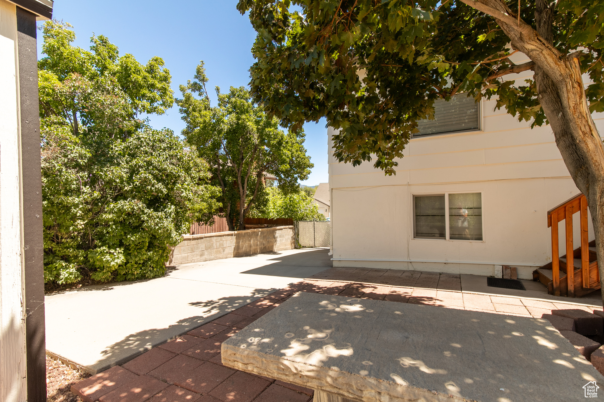 THREE FOUNTAINS - Residential