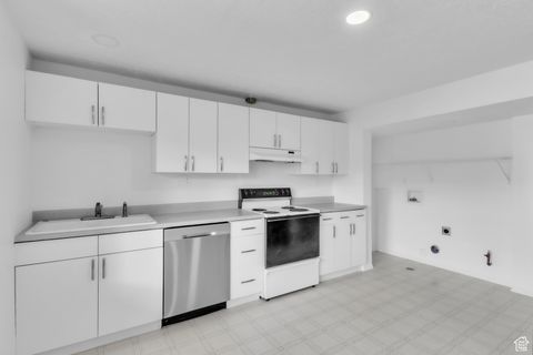 Tiny photo for 11363 S 5600 W, Payson, UT 84651 (MLS # 2114885)
