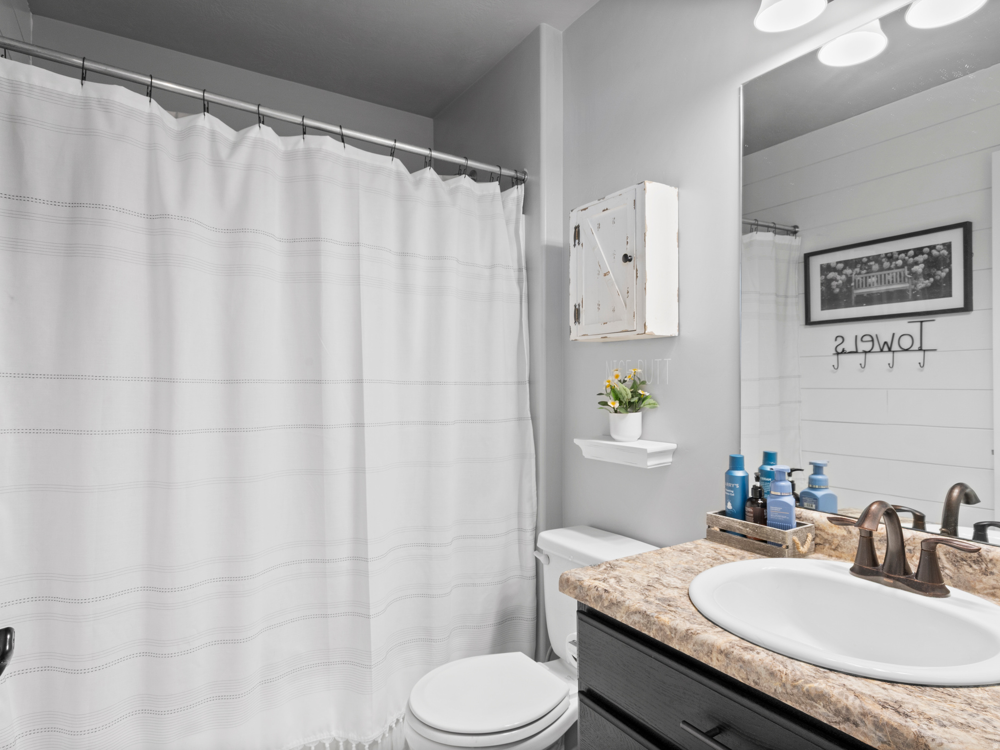 CANYON VILLAGE - Residential