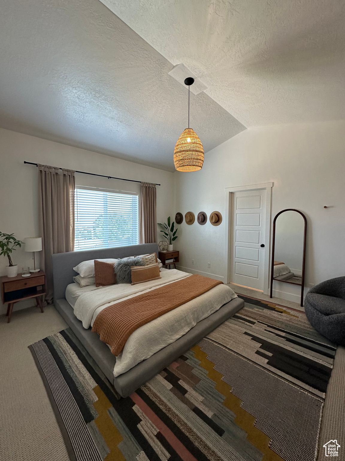 EAGLE SUMMIT PHASE 2 - Residential