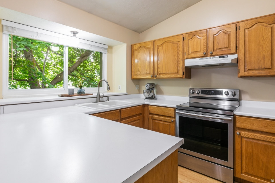OAKRIDGE HIGHLANDS - Residential