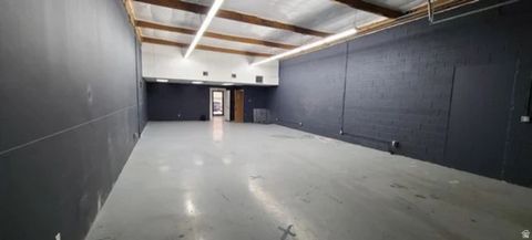 Tiny photo for 583 W BILLINIS RD, South Salt Lake, UT 84115 (MLS # 2131118)