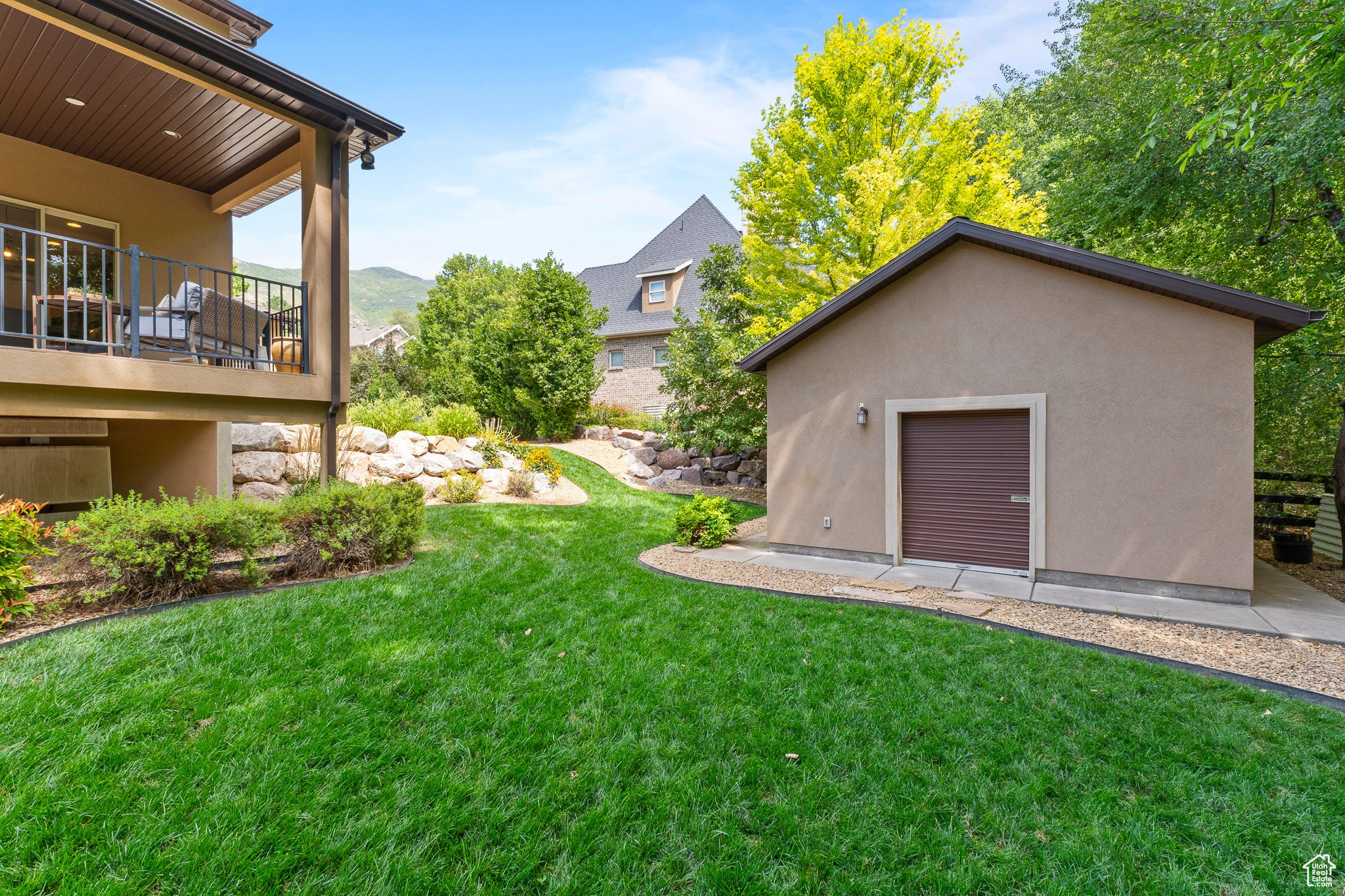 THE GROVE - Residential
