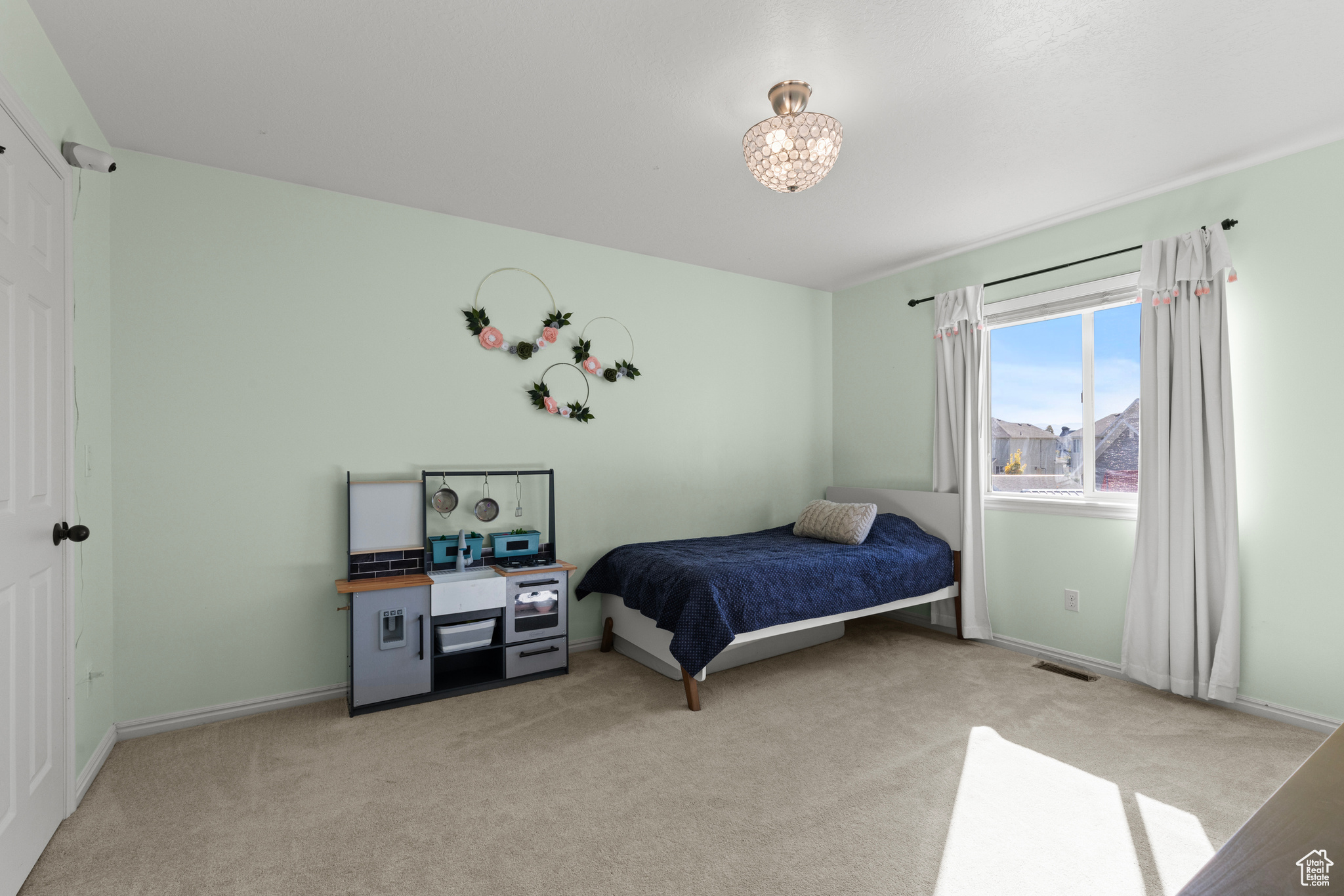 LOGAN RIVER TRAILS - Residential