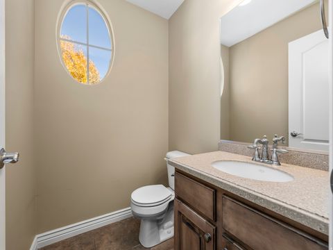 Tiny photo for 10932 S TOPVIEW RD, South Jordan, UT 84009 (MLS # 2120405)