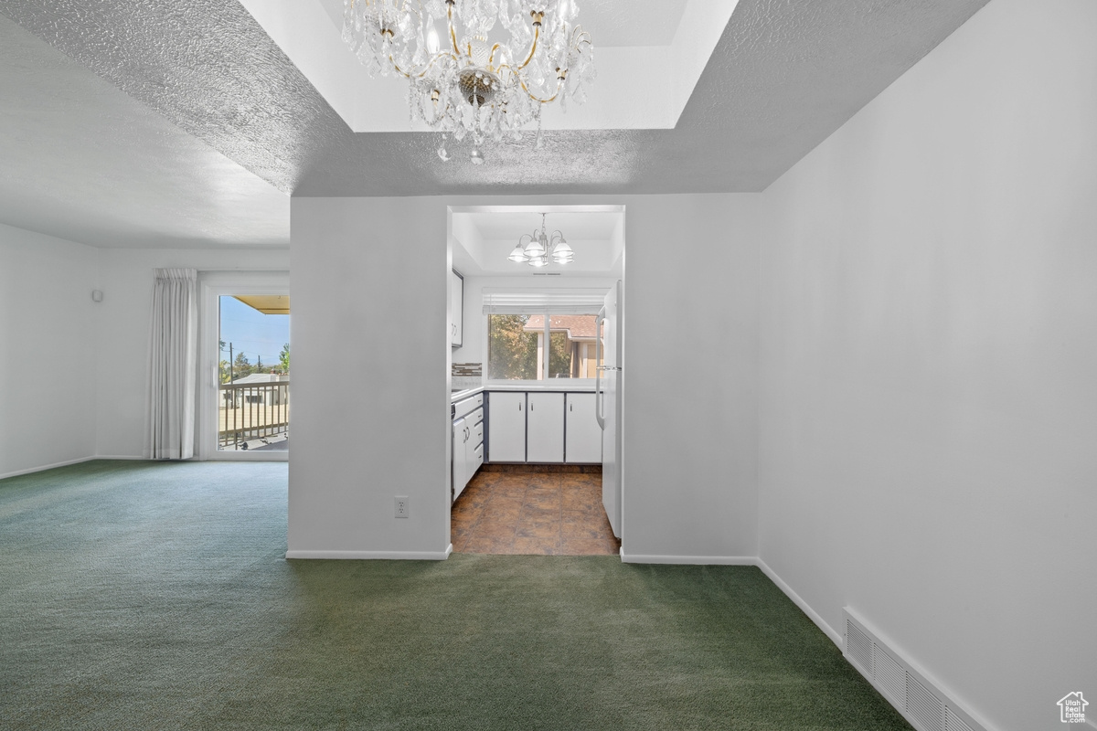 THREE FOUNTAINS - Residential