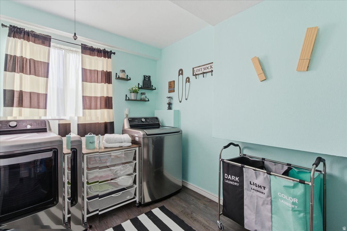 DIAMOND SUMMIT - Residential