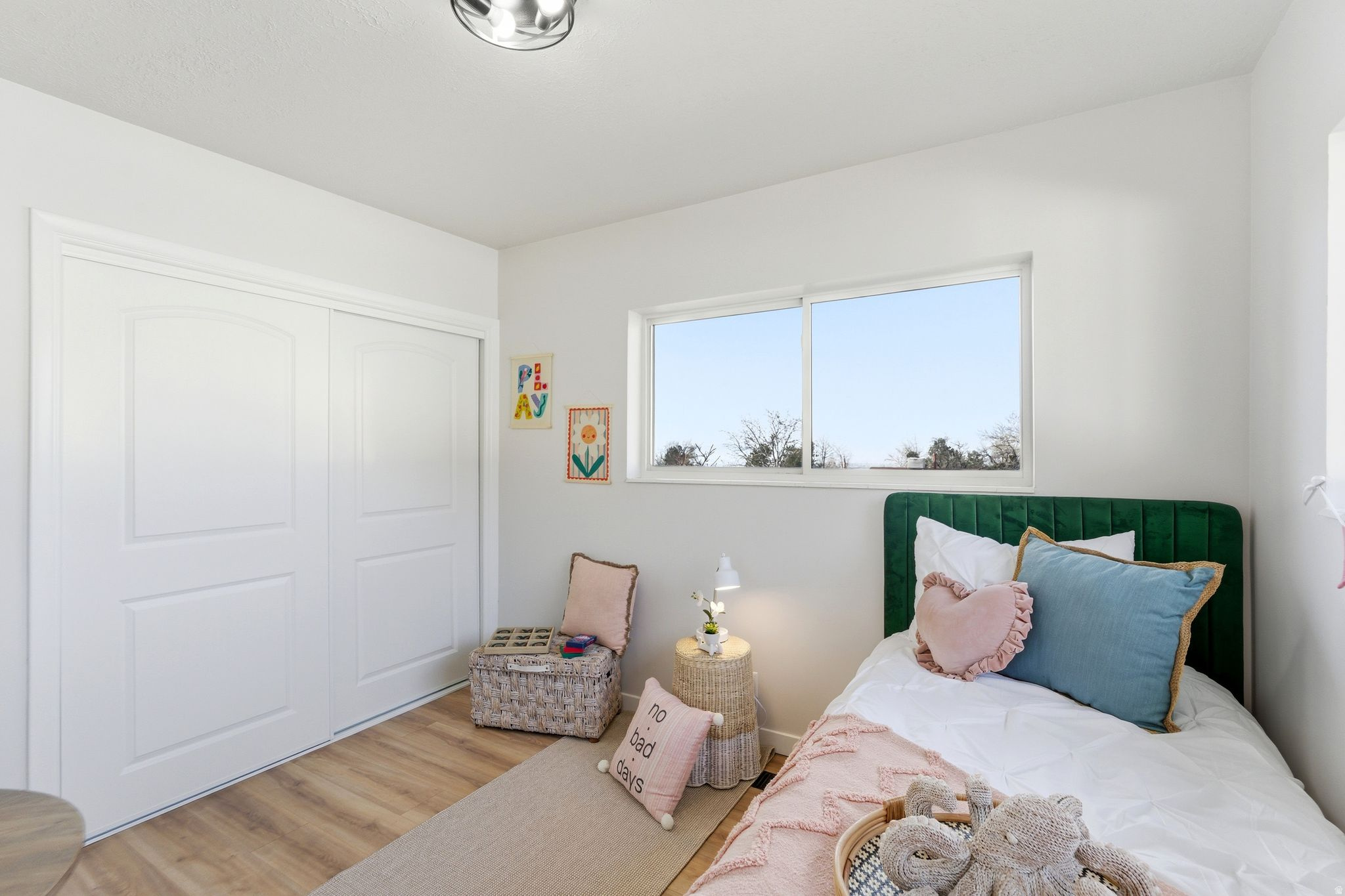 OAKRIDGE MANOR - Residential