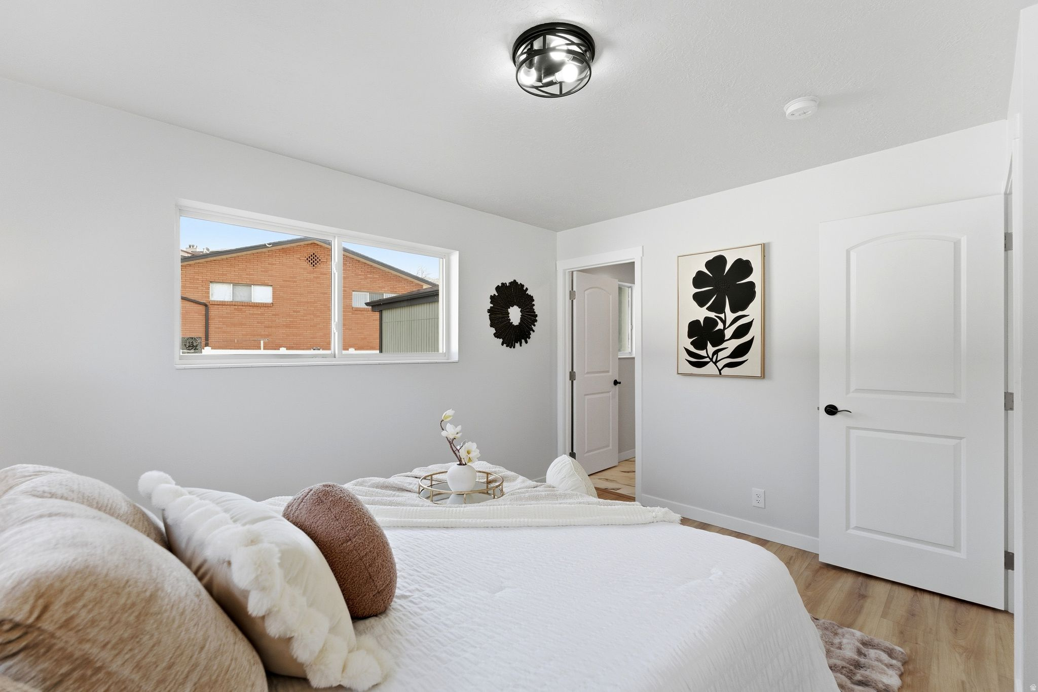 OAKRIDGE MANOR - Residential