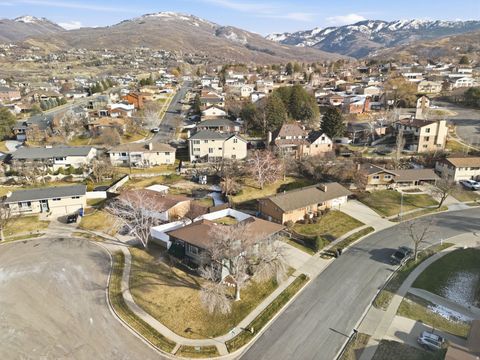 Tiny photo for 1087 ARLINGTON WAY, Bountiful, UT 84010 (MLS # 2132450)