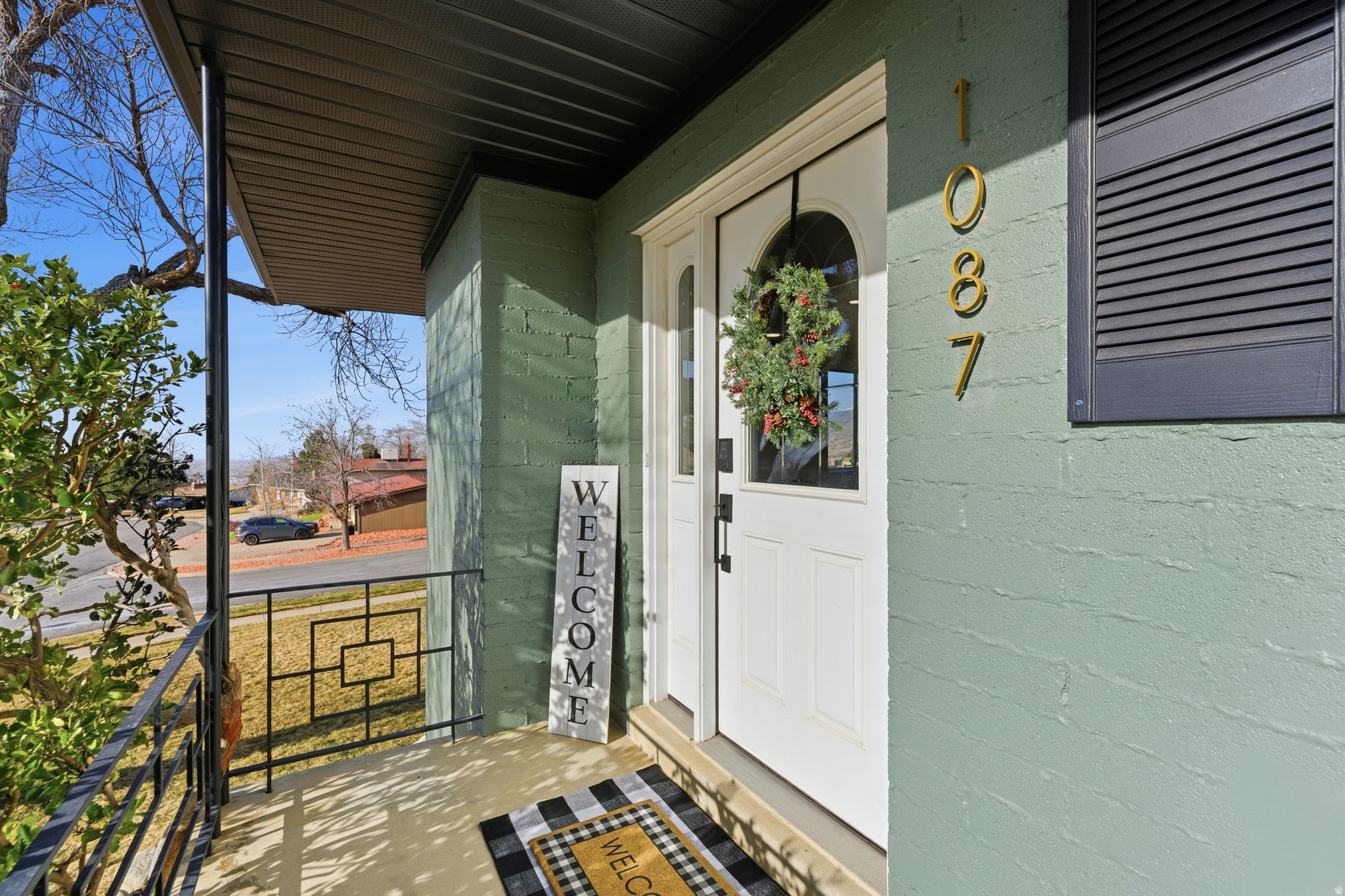 OAKRIDGE MANOR - Residential