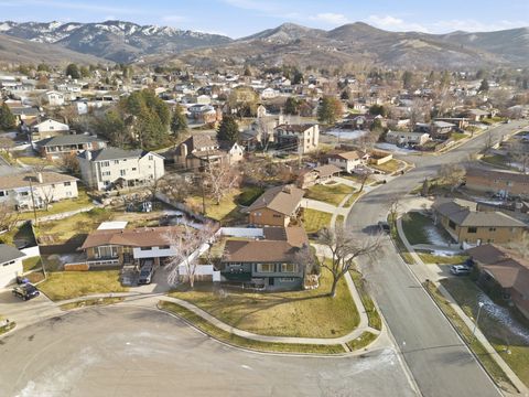 Tiny photo for 1087 ARLINGTON WAY, Bountiful, UT 84010 (MLS # 2132450)