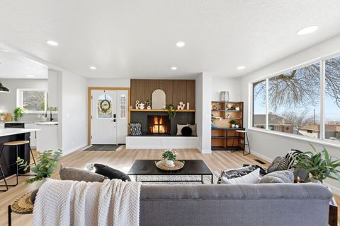 Tiny photo for 1087 ARLINGTON WAY, Bountiful, UT 84010 (MLS # 2132450)