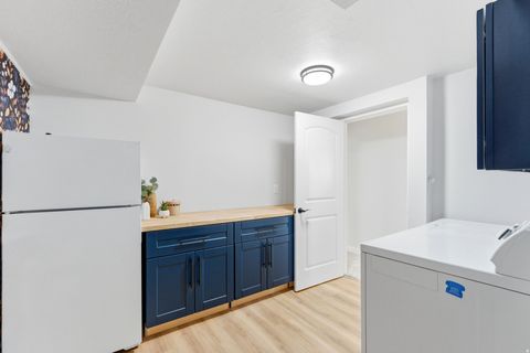 Tiny photo for 1087 ARLINGTON WAY, Bountiful, UT 84010 (MLS # 2132450)