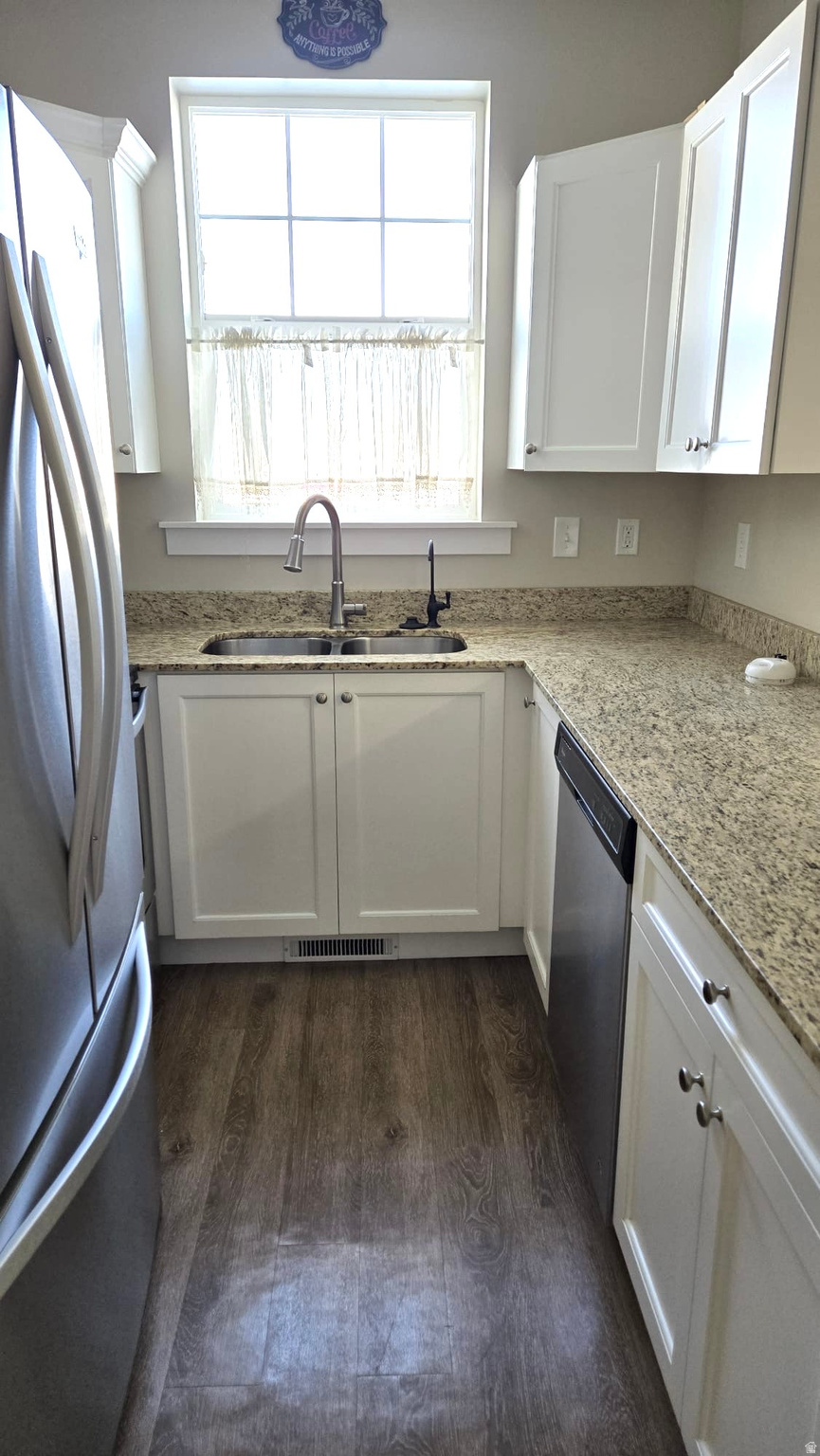 EAGLE POINT - Residential