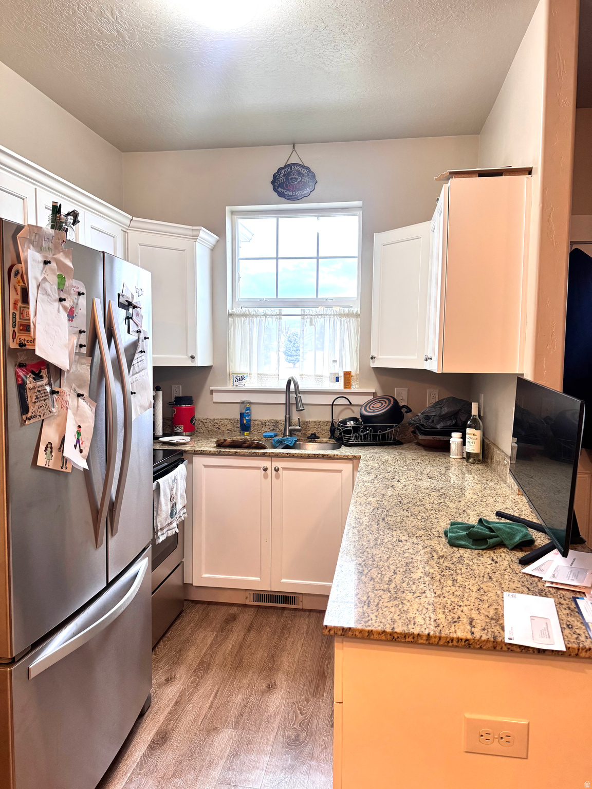 EAGLE POINT - Residential