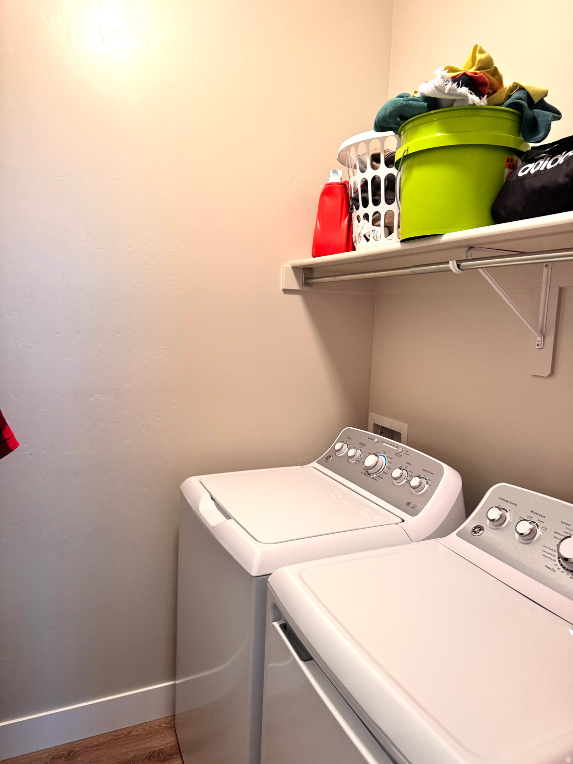 EAGLE POINT - Residential