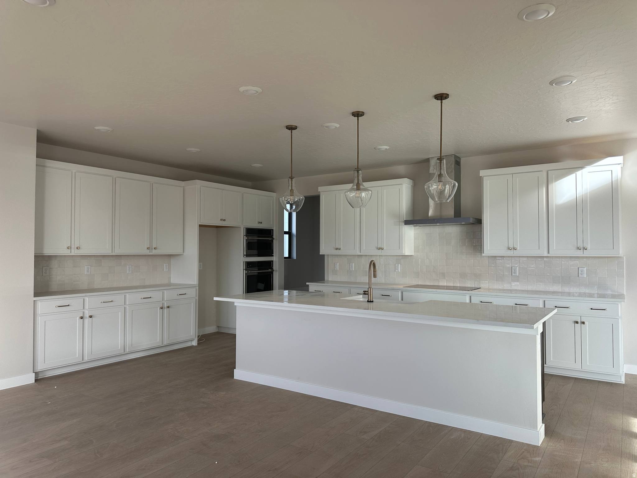 CROSSINGS AT LAKE CREEK - Residential