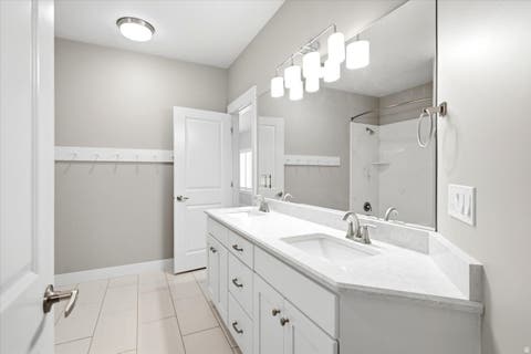 Tiny photo for 725 EAGLE PASS PASS, North Salt Lake, UT 84054 (MLS # 2173679)