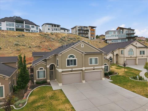 Tiny photo for 725 EAGLE PASS PASS, North Salt Lake, UT 84054 (MLS # 2173679)