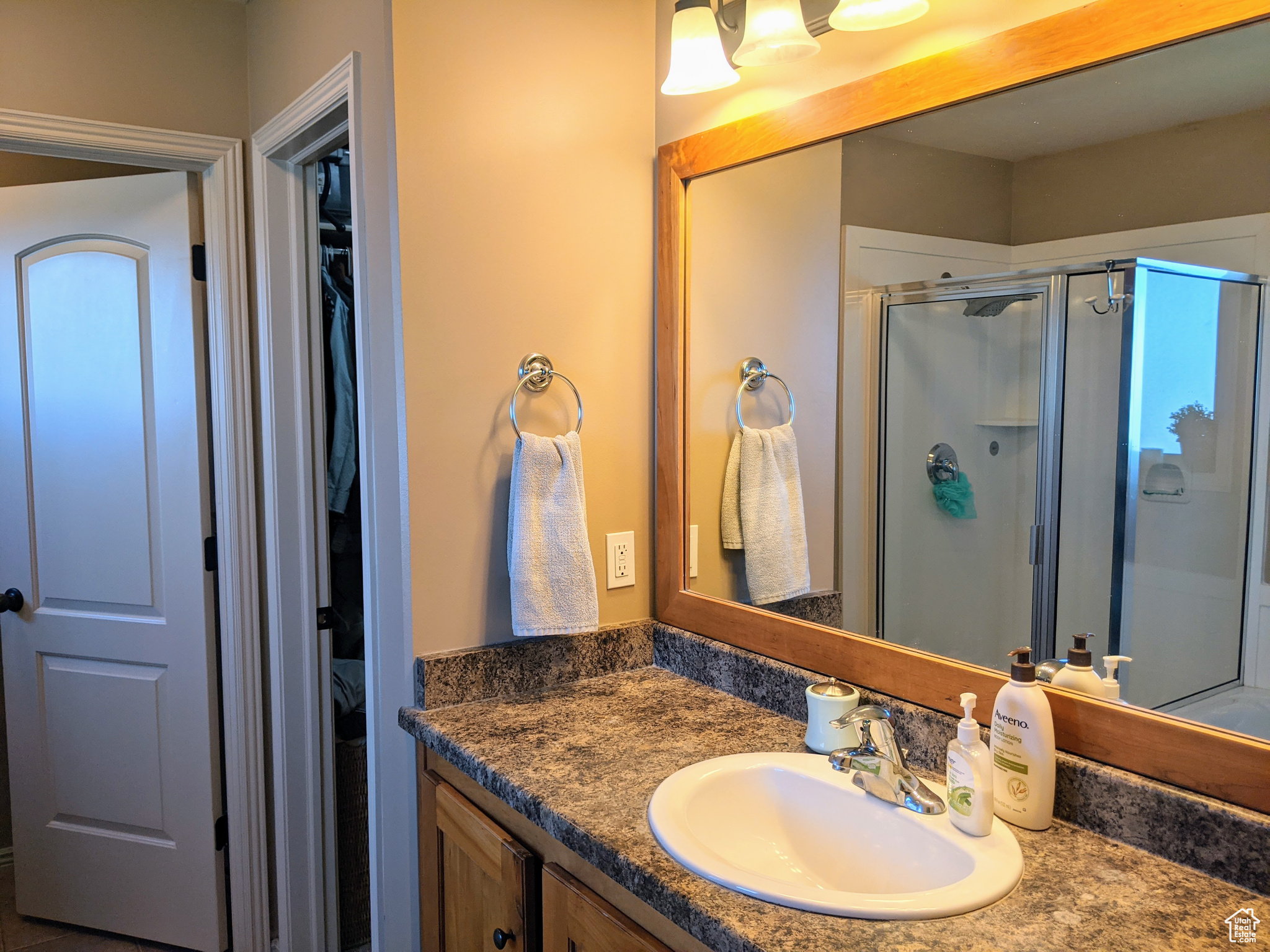465 N 100 St, Millville, Utah image 23