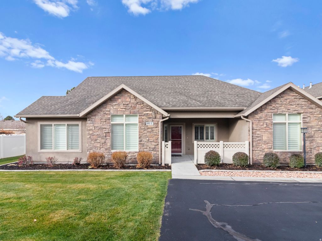 Photo for 891 W 1920 S #C, Syracuse, UT 84075 (MLS # 2123878)