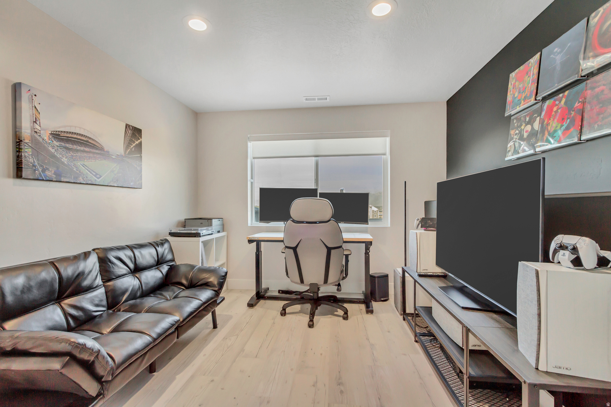 SKY RIDGE - Residential