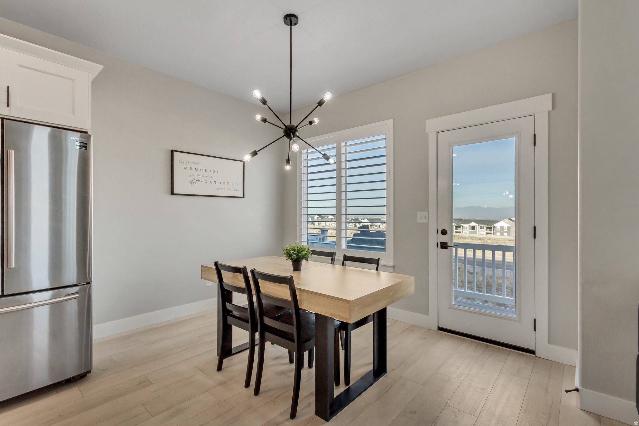 SKY RIDGE - Residential