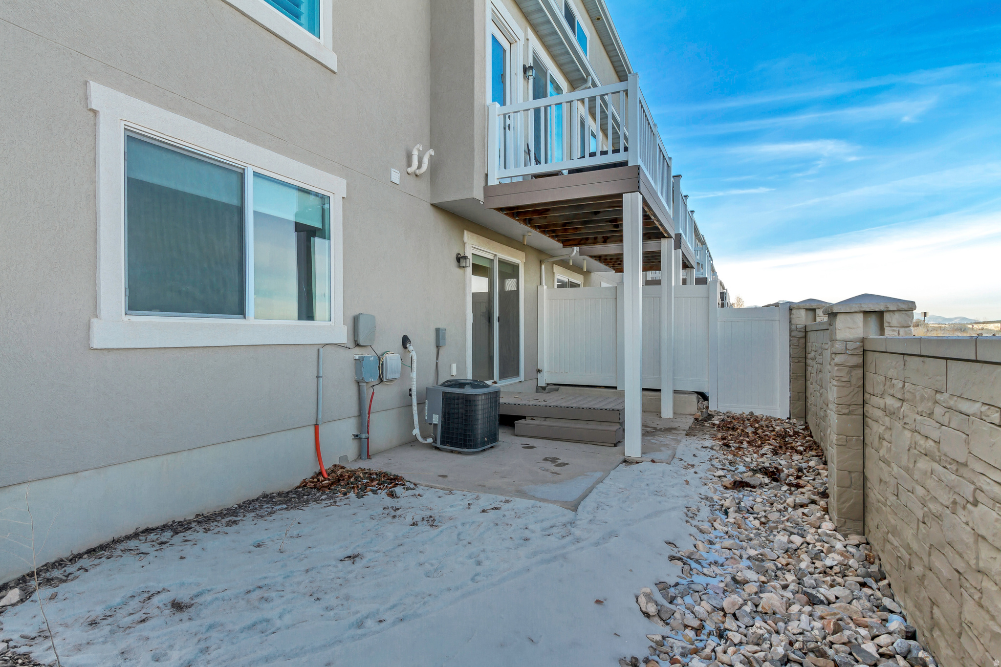 SKY RIDGE - Residential