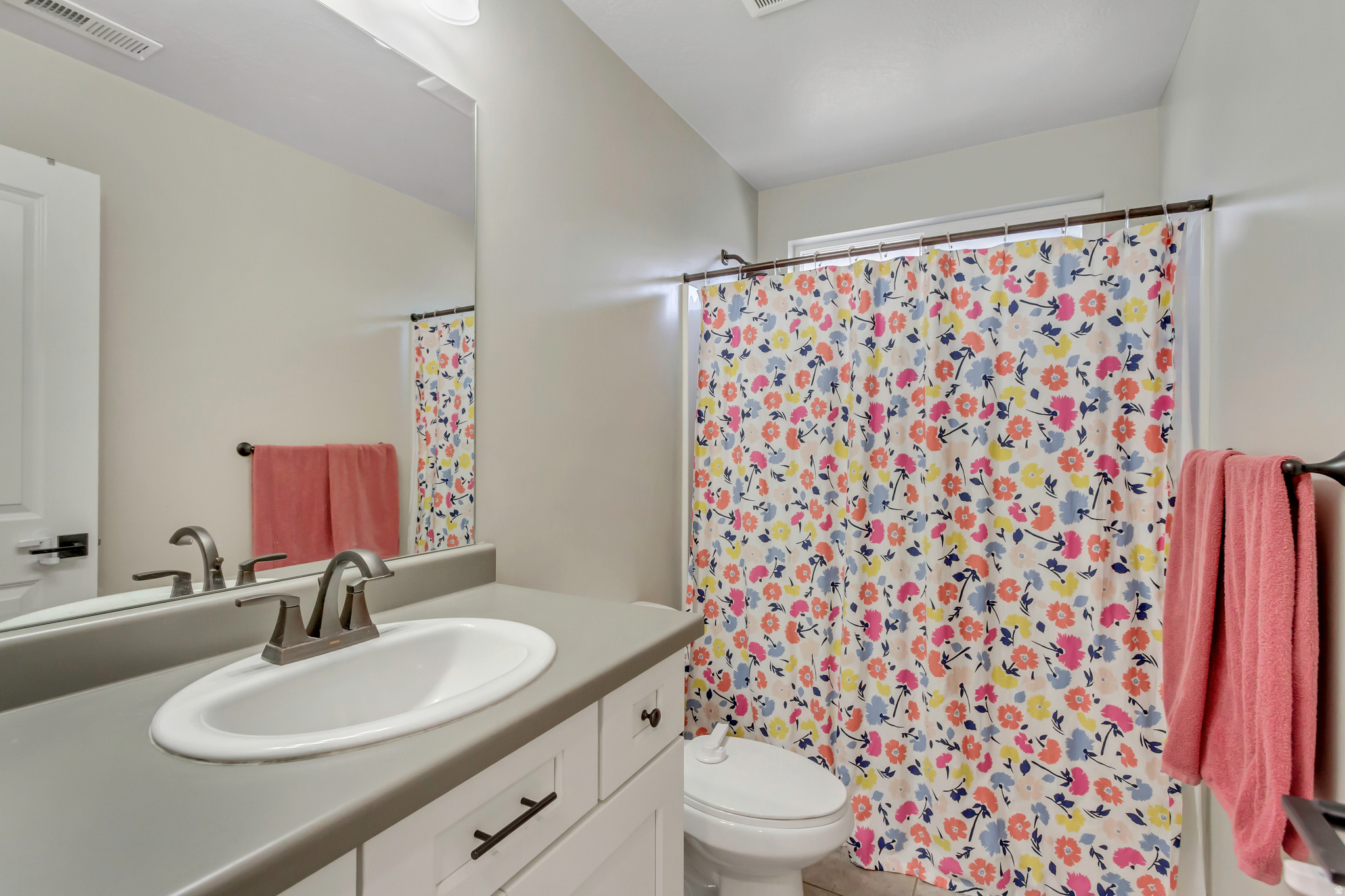 SKY RIDGE - Residential