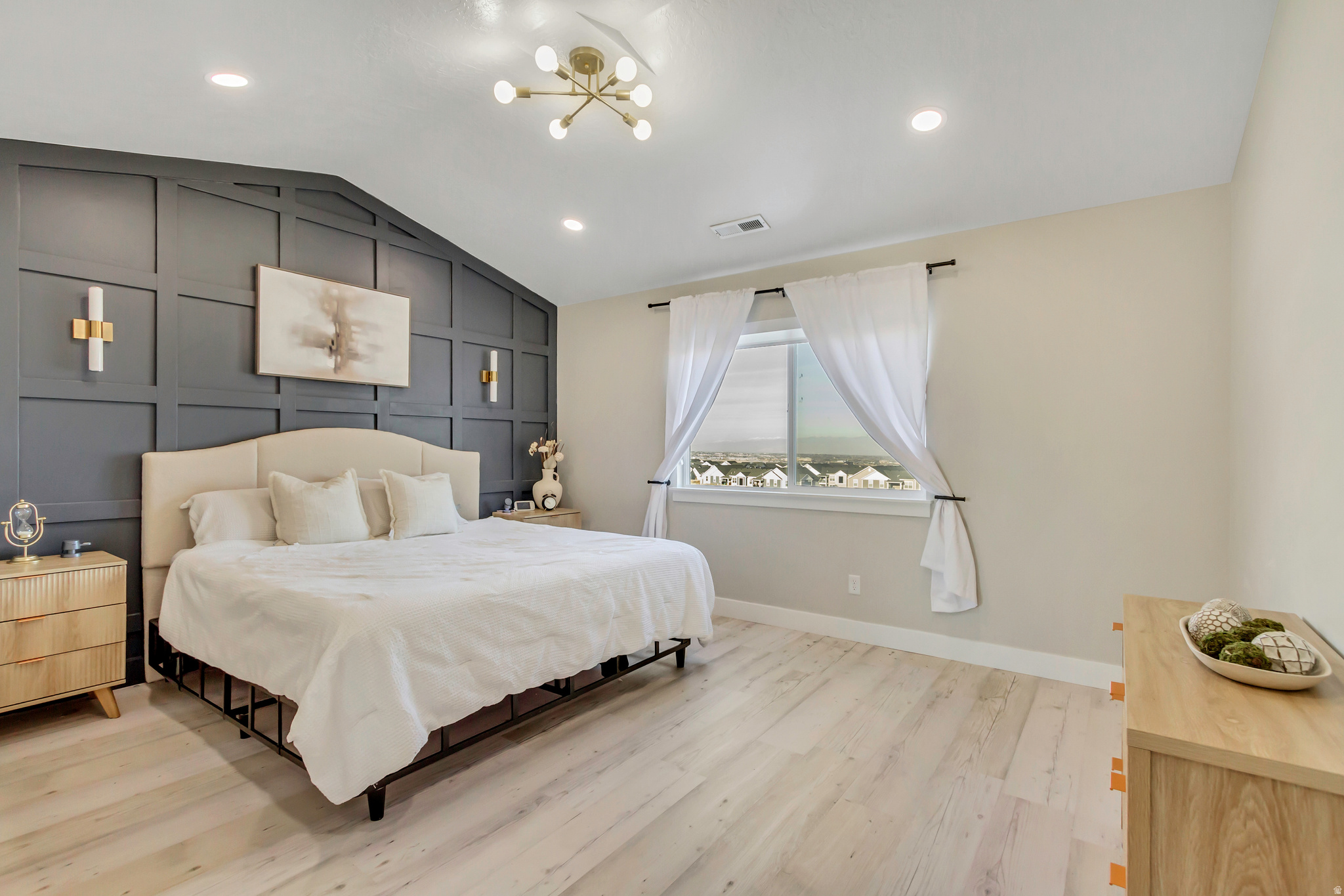 SKY RIDGE - Residential