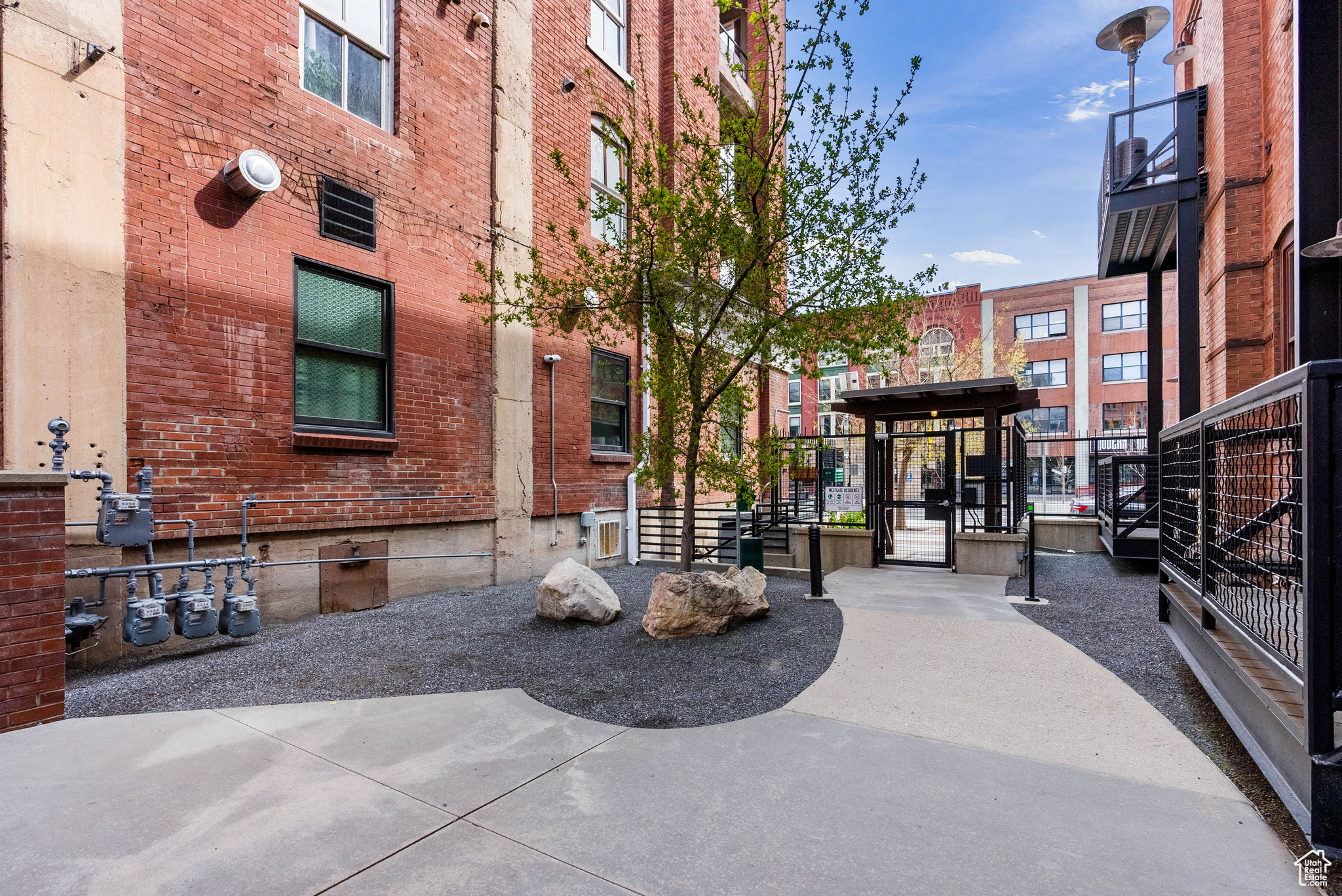 WESTGATE - Residential