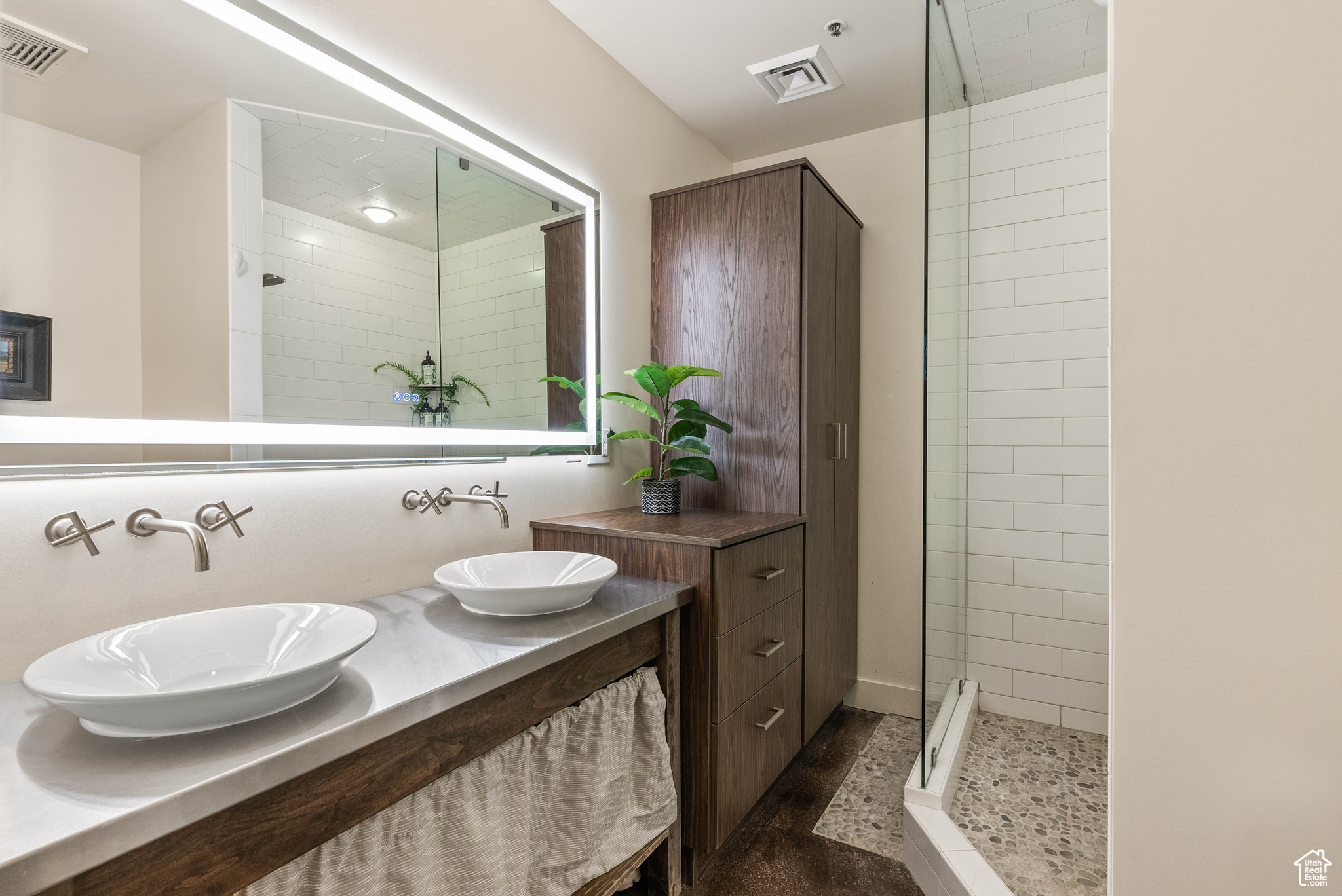 WESTGATE - Residential