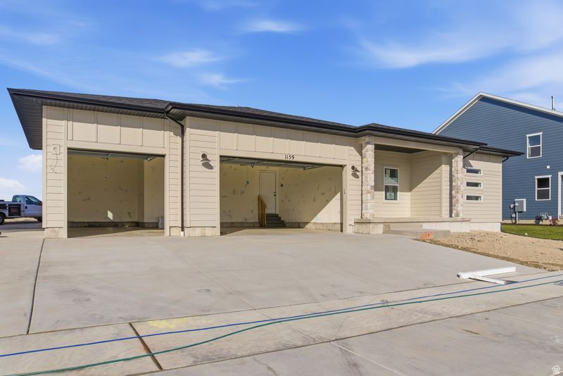 ANTELOPE MEADOWS - Residential