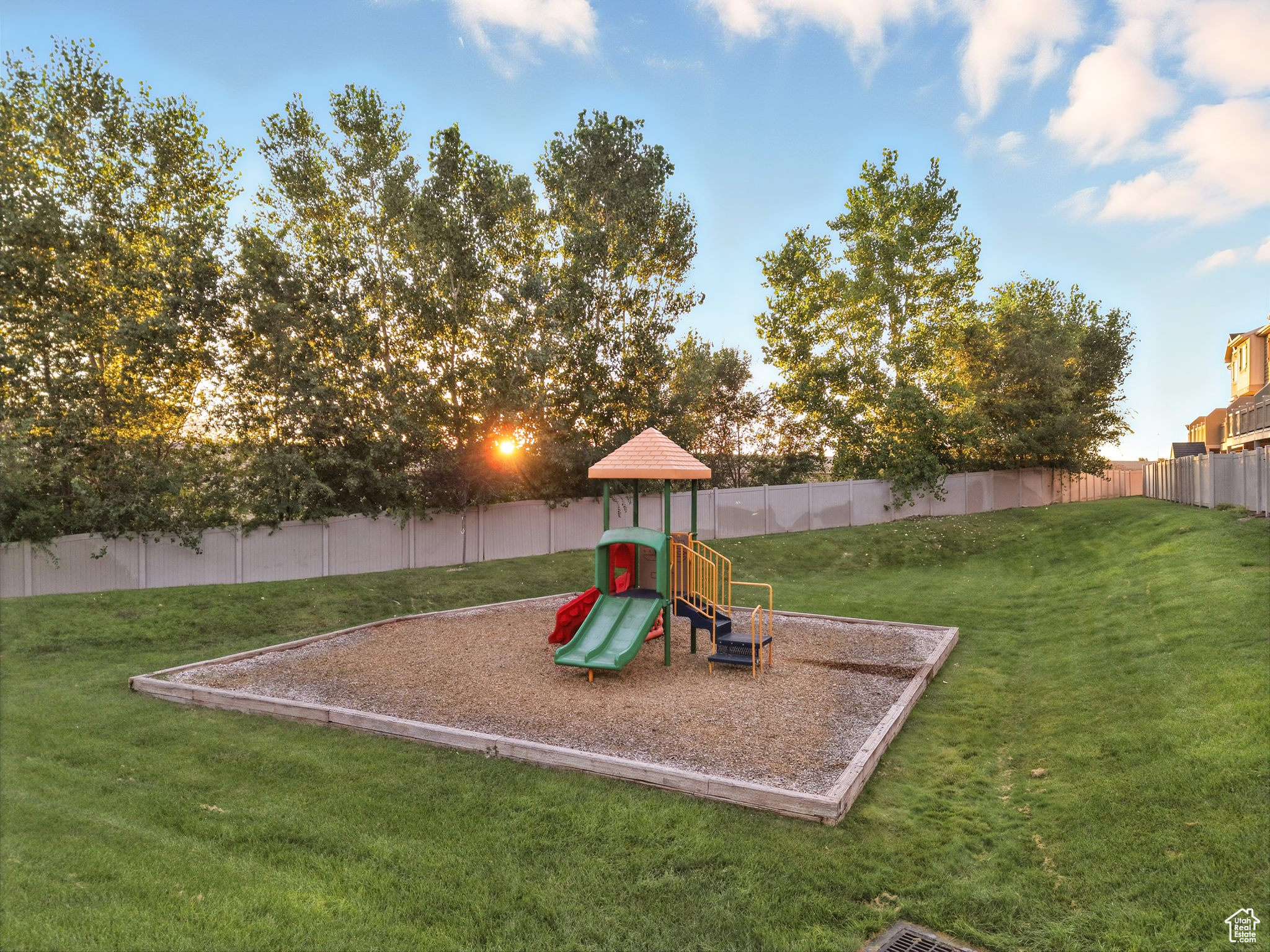 INDEPENDENCE AVE PUD - Residential