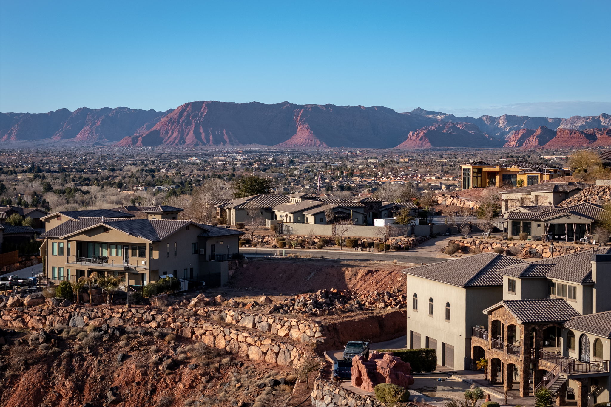 WHISPER RIDGE PH 5 - Land