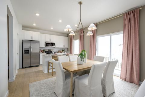 Tiny photo for 1704 W BLUE FLAX DR #3124, Saratoga Springs, UT 84045 (MLS # 2135689)