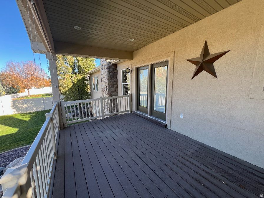 PROVIDENCE HIGHLANDS - Residential