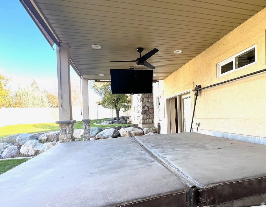 PROVIDENCE HIGHLANDS - Residential