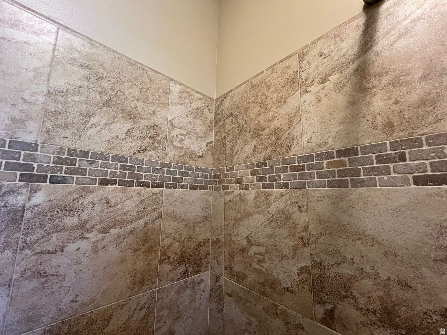 PROVIDENCE HIGHLANDS - Residential