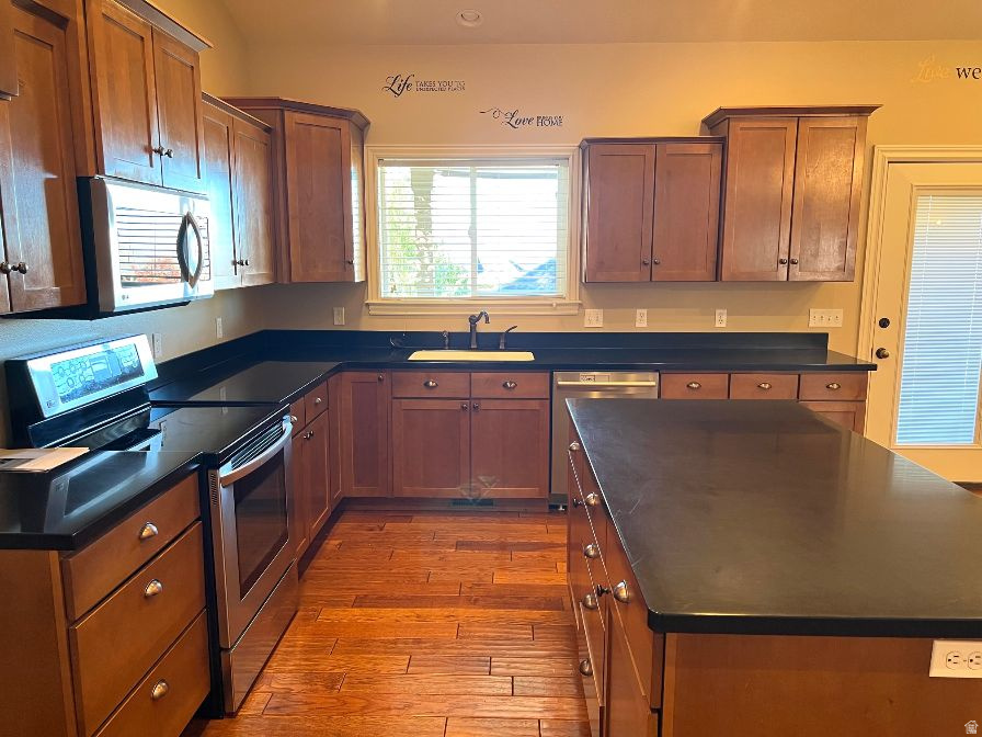 PROVIDENCE HIGHLANDS - Residential