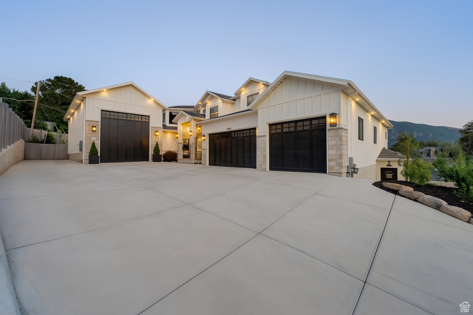 GRANITE GLEN - Residential