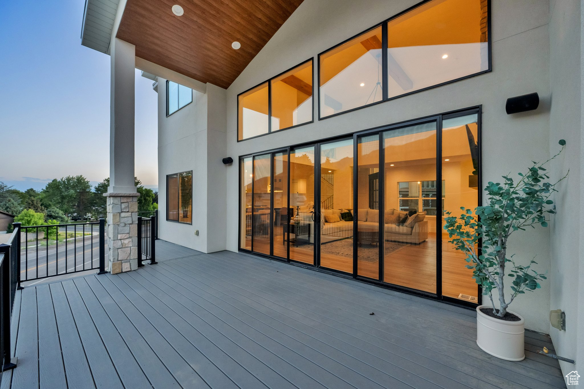 GRANITE GLEN - Residential